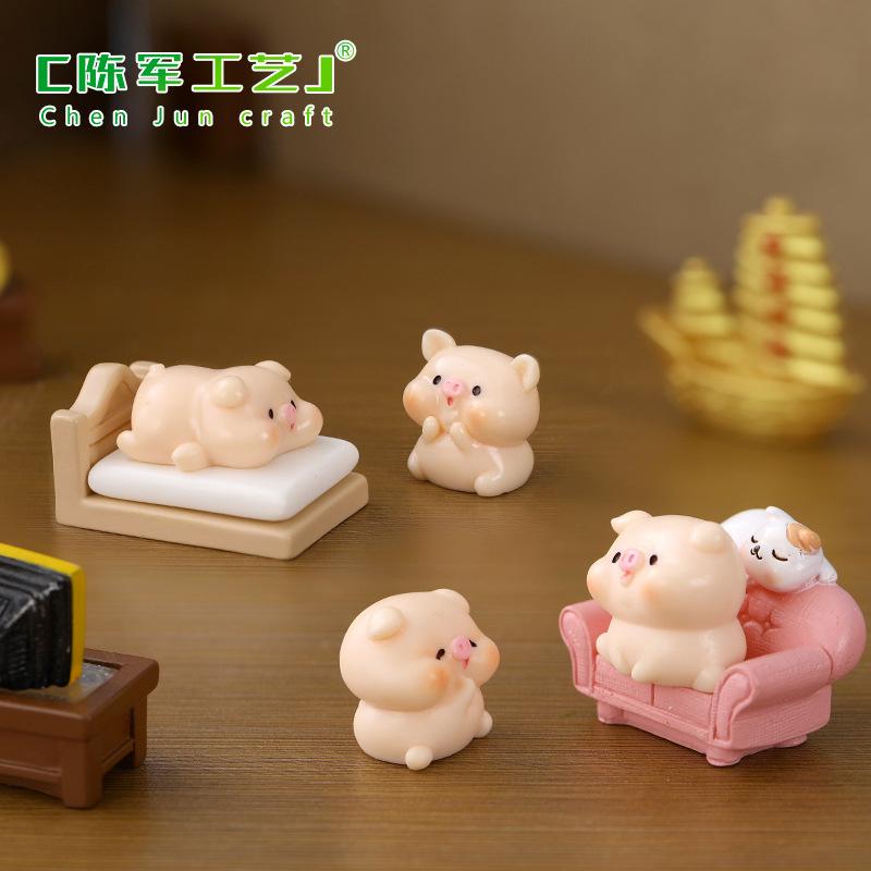 Phụ Kiện Tiểu Cảnh Tiểu cảnh heo thư giãn mini trang trí nhà búp bê và xe (ZC-1096)