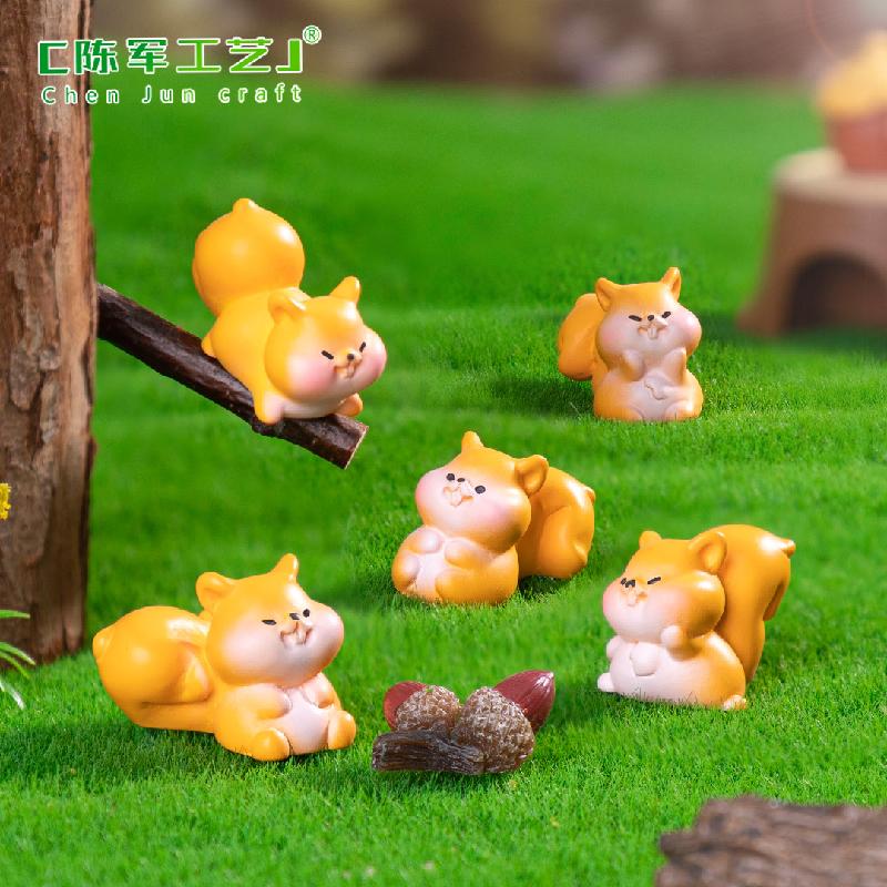 Phụ Kiện Tiểu Cảnh 微景观创意可爱胖胖小松鼠园艺造 DIY装饰品挂配件迷你桌面小摆件