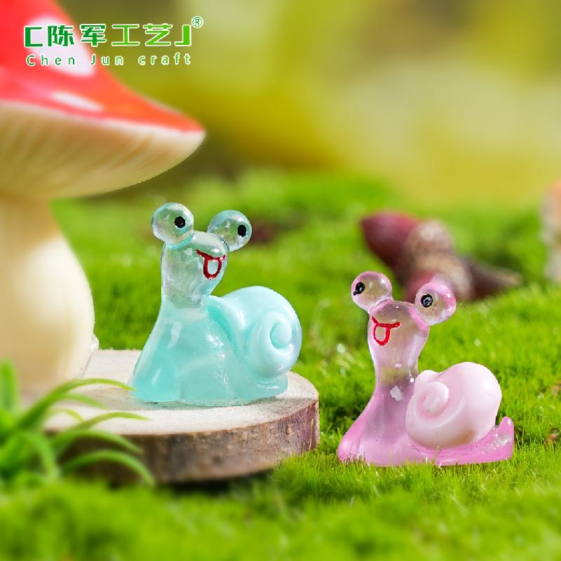 Phụ Kiện Tiểu Cảnh 跨境外贸微景观大眼夜光小蜗牛 园艺造景diy装饰品配件迷你小摆件
