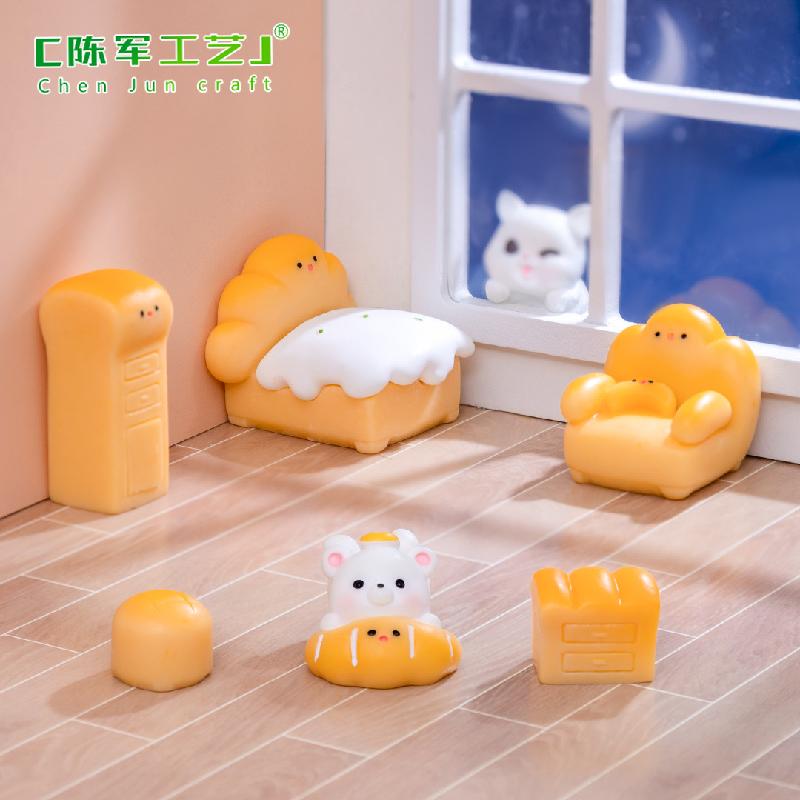 Phụ Kiện Tiểu Cảnh Tiểu cảnh gấu bánh mì, trang trí nhà búp bê DIY dễ thương (ZC-175)